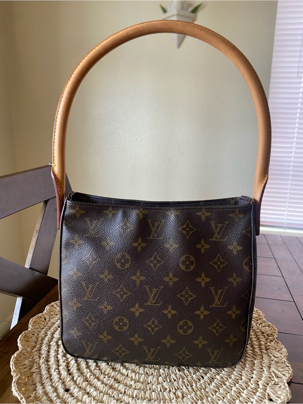 Authentic Vintage Louis Vuitton Monogram MM Looping Shoulder Bag